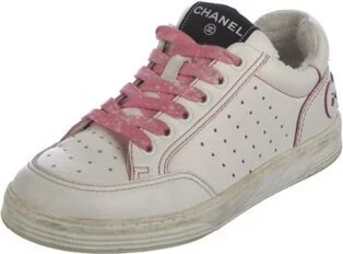 Chanel - Image 2