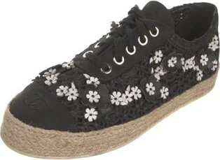 Chanel - Image 2
