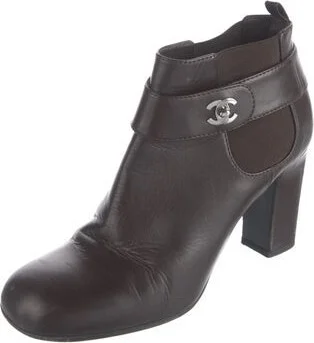 Chanel - Image 2