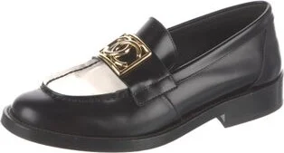 Chanel - Image 2