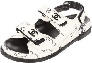 Chanel - Image 2