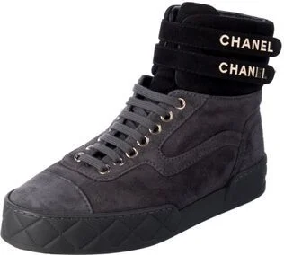 Chanel - Image 2