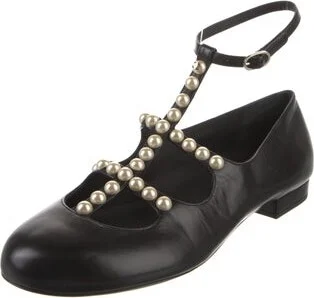 Chanel - Image 2