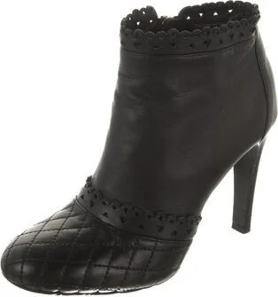 Chanel - Image 2