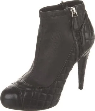 Chanel - Image 2