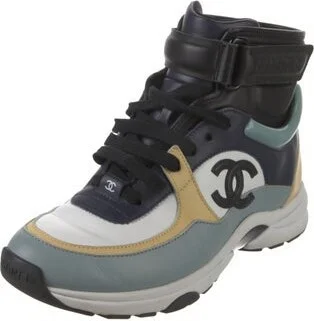 Chanel - Image 2