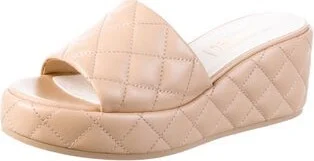 Chanel - Image 2