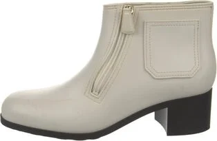 Chanel - Image 2