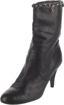 Chanel - Image 2