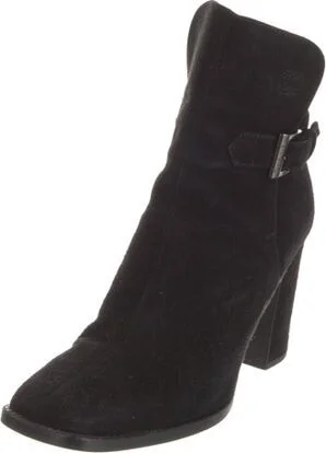 Chanel - Image 2