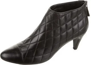 Chanel - Image 2