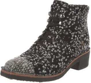 Chanel - Image 2
