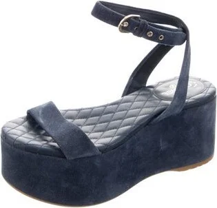 Chanel - Image 2