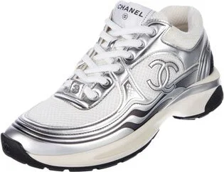 Chanel - Image 2