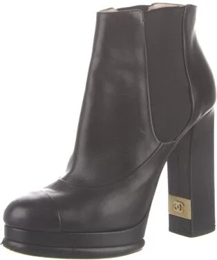 Chanel - Image 2
