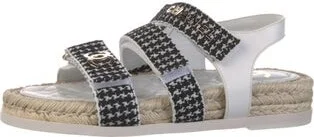 Chanel - Image 2