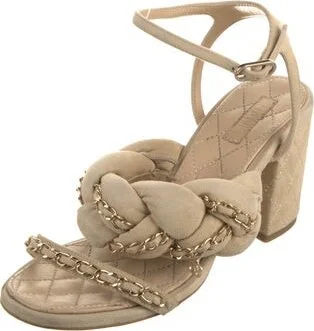 Chanel - Image 2