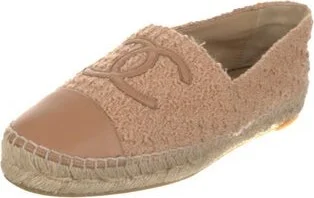 Chanel - Image 2