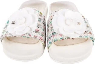 Chanel - Image 2