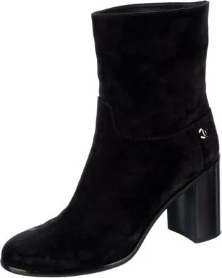 Chanel - Image 2