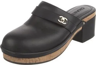 Chanel - Image 2