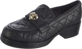 Chanel - Image 2