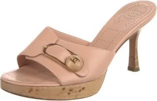 Chanel - Image 2
