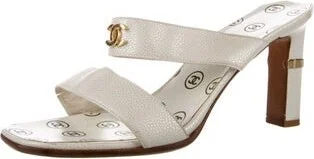 Chanel - Image 2