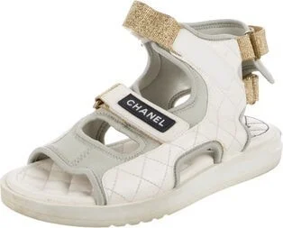 Chanel - Image 2