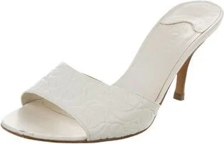 Chanel - Image 2