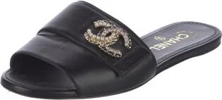 Chanel - Image 2