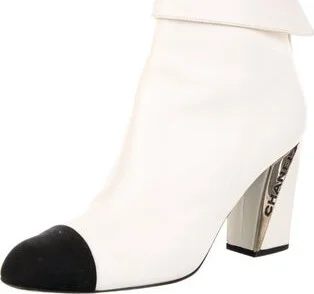 Chanel - Image 2