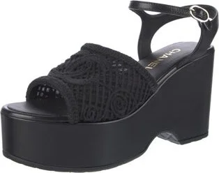 Chanel - Image 2