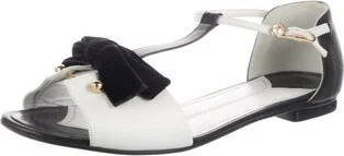 Chanel - Image 2