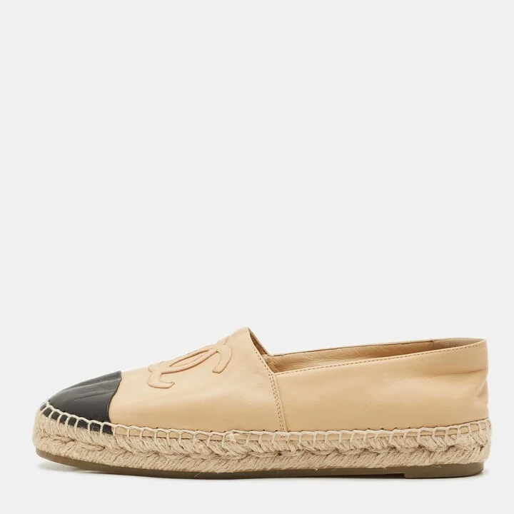 Chanel Beige/Black Leather CC Cap Toe Espadrille Flats Size 38