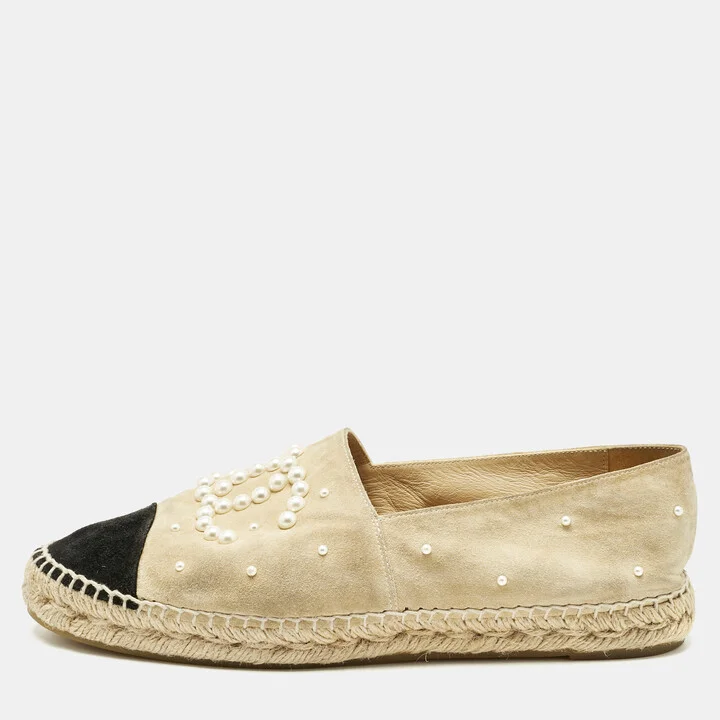 Chanel Beige/Black Suede CC Cap Toe Faux Pearl Embellished Espadrilles Flats Size 41