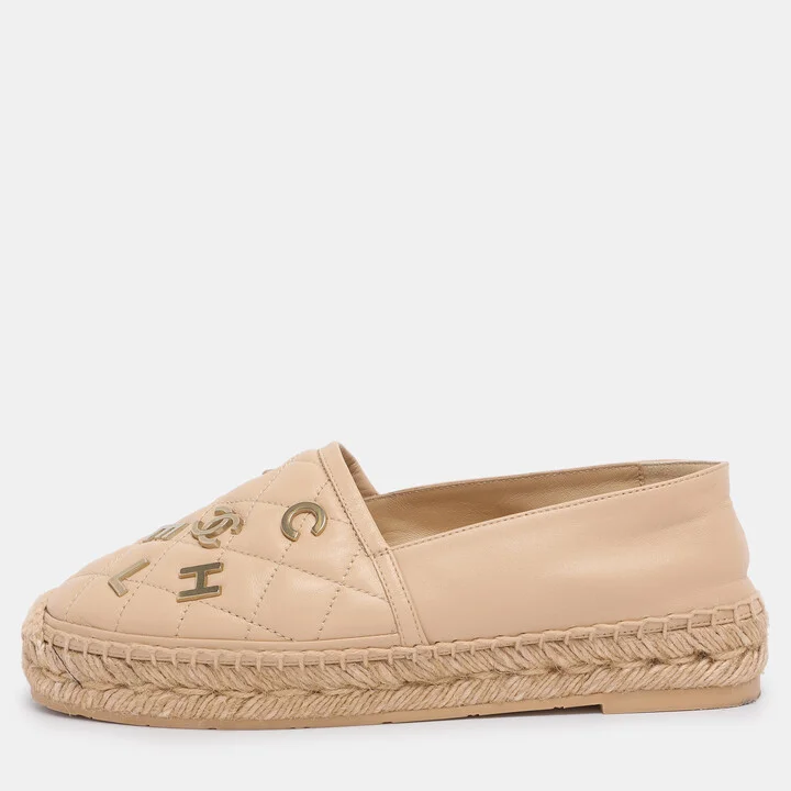 Chanel Beige Quilted Leather CC Logo Espadrille Flats Size 38
