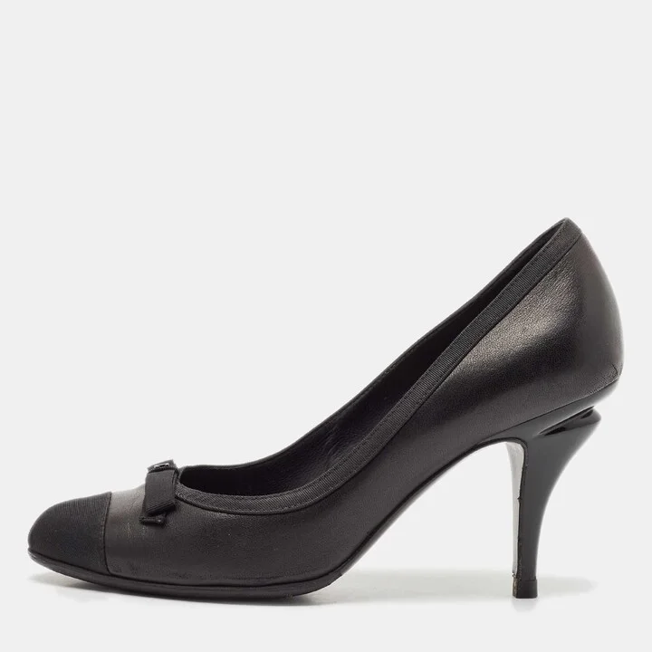 Chanel Black Leather and Fabric Bow CC Cap Toe Pumps Size 36
