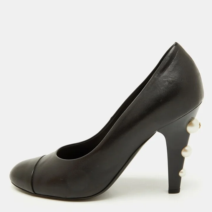 Chanel Black Leather Cap Toe CC Pearl Embellished Heels Pumps Size 39.5