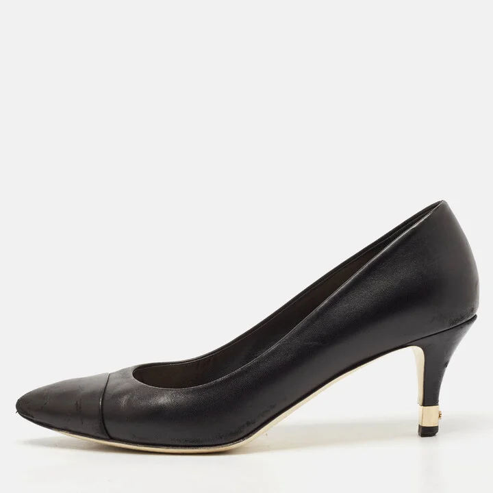 Chanel Black Leather Cap Toe Pumps Size 38.5