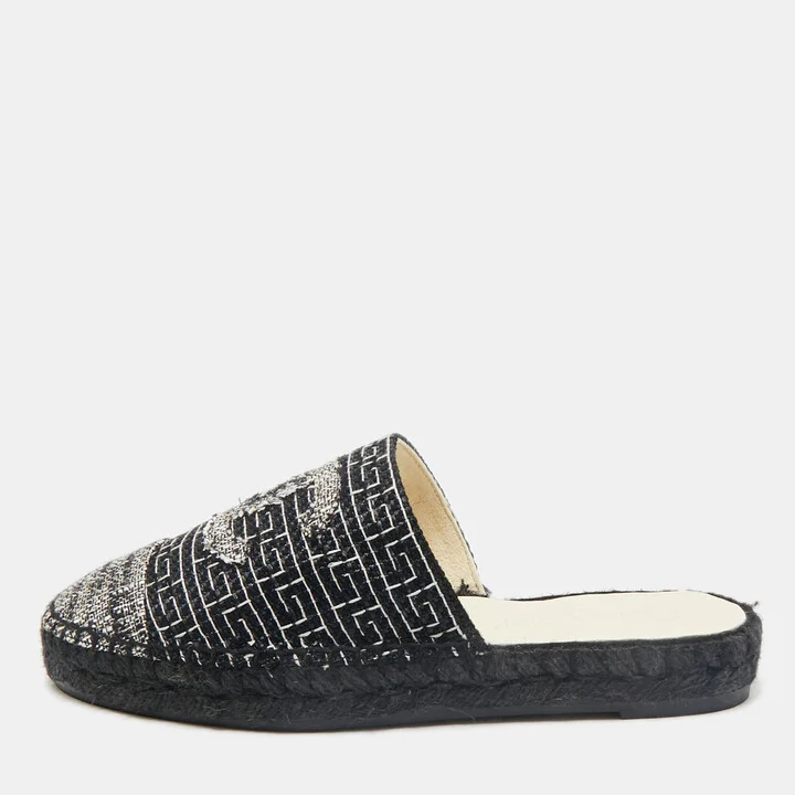 Chanel Black/White Tweed CC Espadrille Mules Size 36
