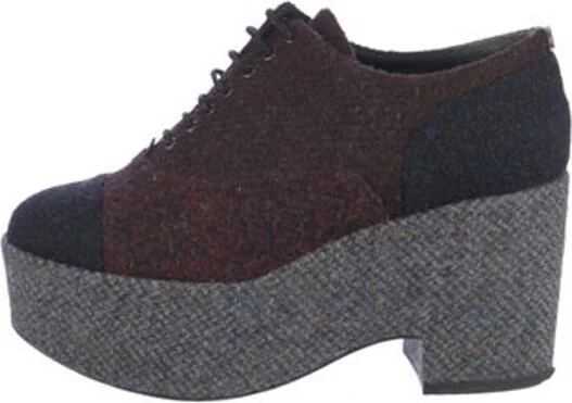 Brown, Pattern Prints