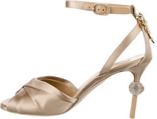Neutrals