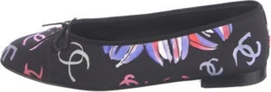 Black, Pattern Prints