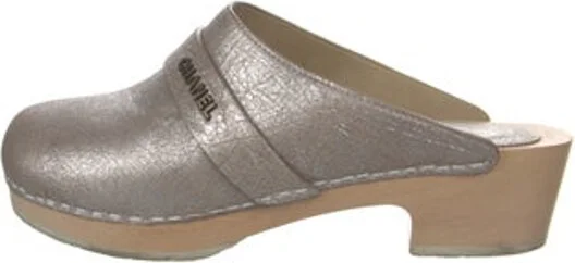 Neutrals, Silver