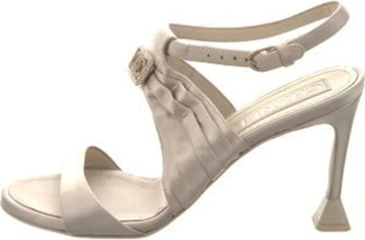 Neutrals