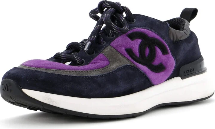 CHANEL Men's CC Low-Top Sneakers Suede
