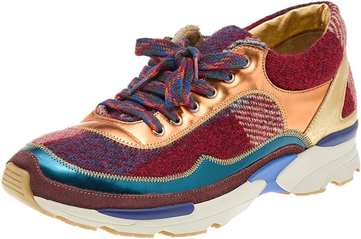 Chanel Multicolor Patent Leather And Tweed CC Low Top Sneakers Size 38.5