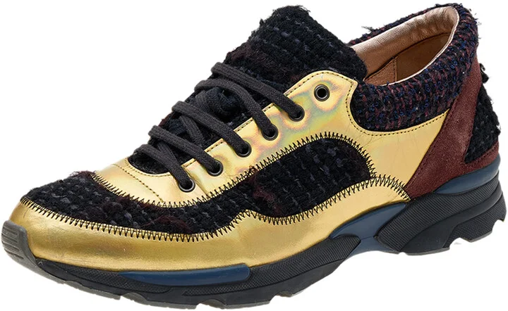 Chanel Multicolor Tweed Fabric And Leather CC Lace Up Sneakers Size 38.