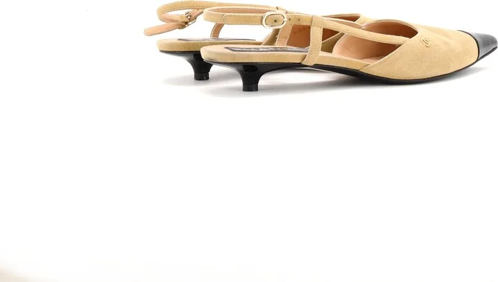 CHANEL Womenâs Pointed Cap Toe Slingback Kitten Heels Suede with Patent - Image 3